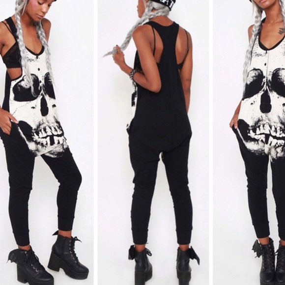 Fun Fierce Fashion Ideas & Divider For Edgy Style - Please Share - Picture 7 of 16